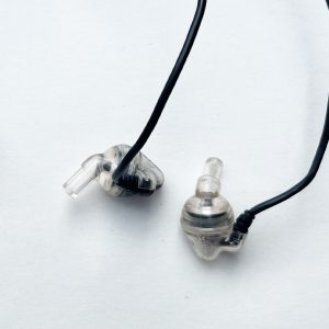 Shure in ear high end quality headphone - Image 14