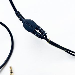 Shure in ear high end quality headphone - Image 18