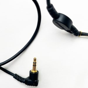 Shure in ear high end quality headphone - Image 19