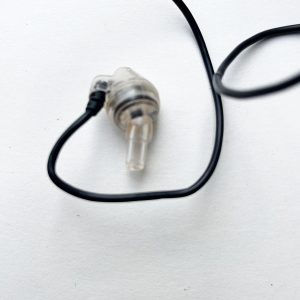 Shure in ear high end quality headphone - Image 21