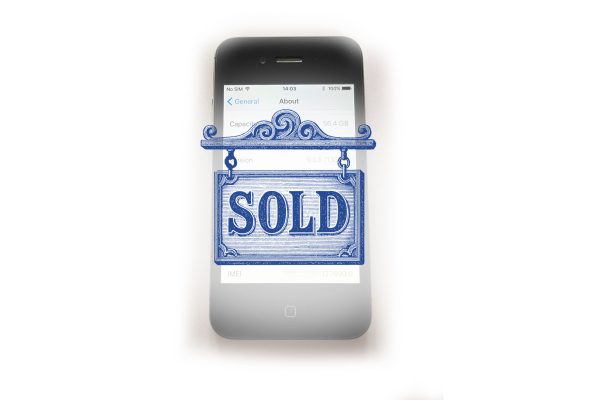 Apple iPhone 4S
